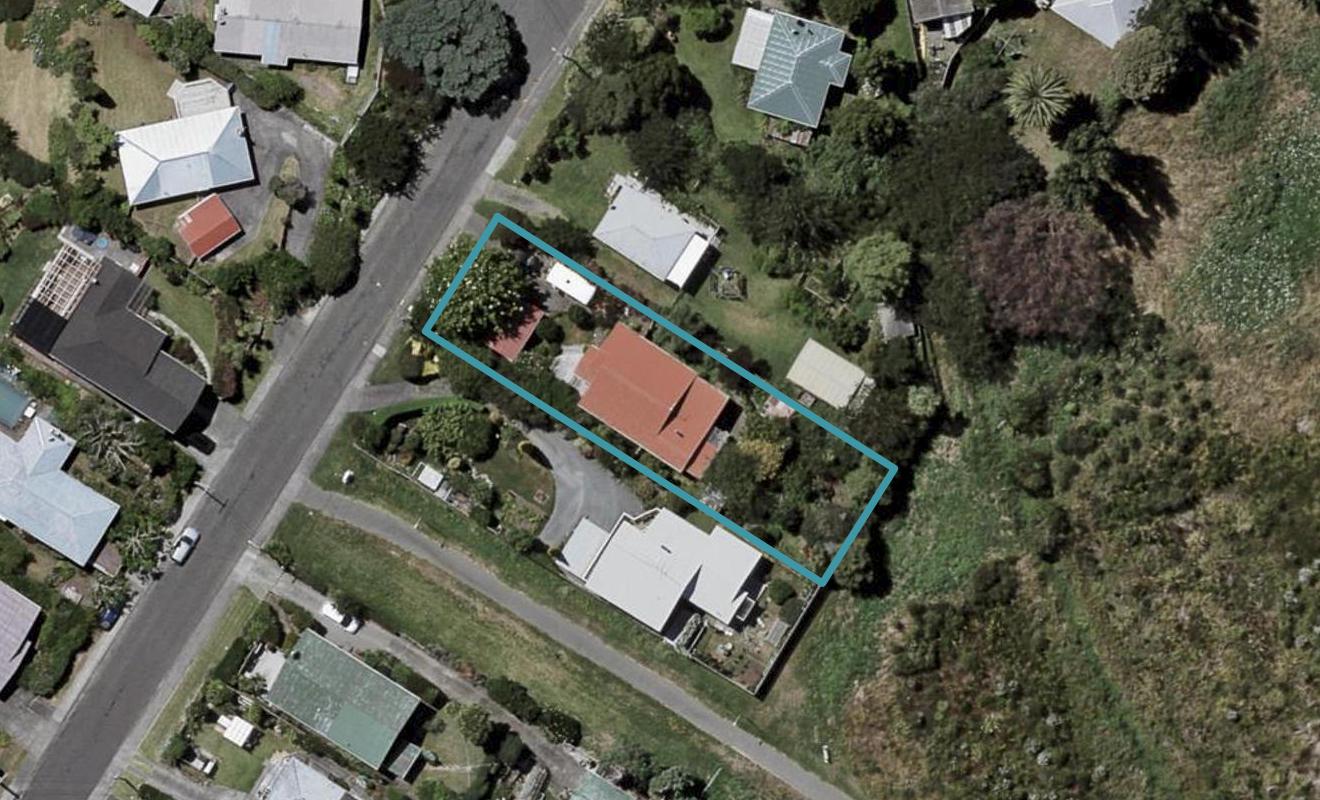 62 Kiwi Road, Raumati Beach, Paraparaumu - Carousel 1