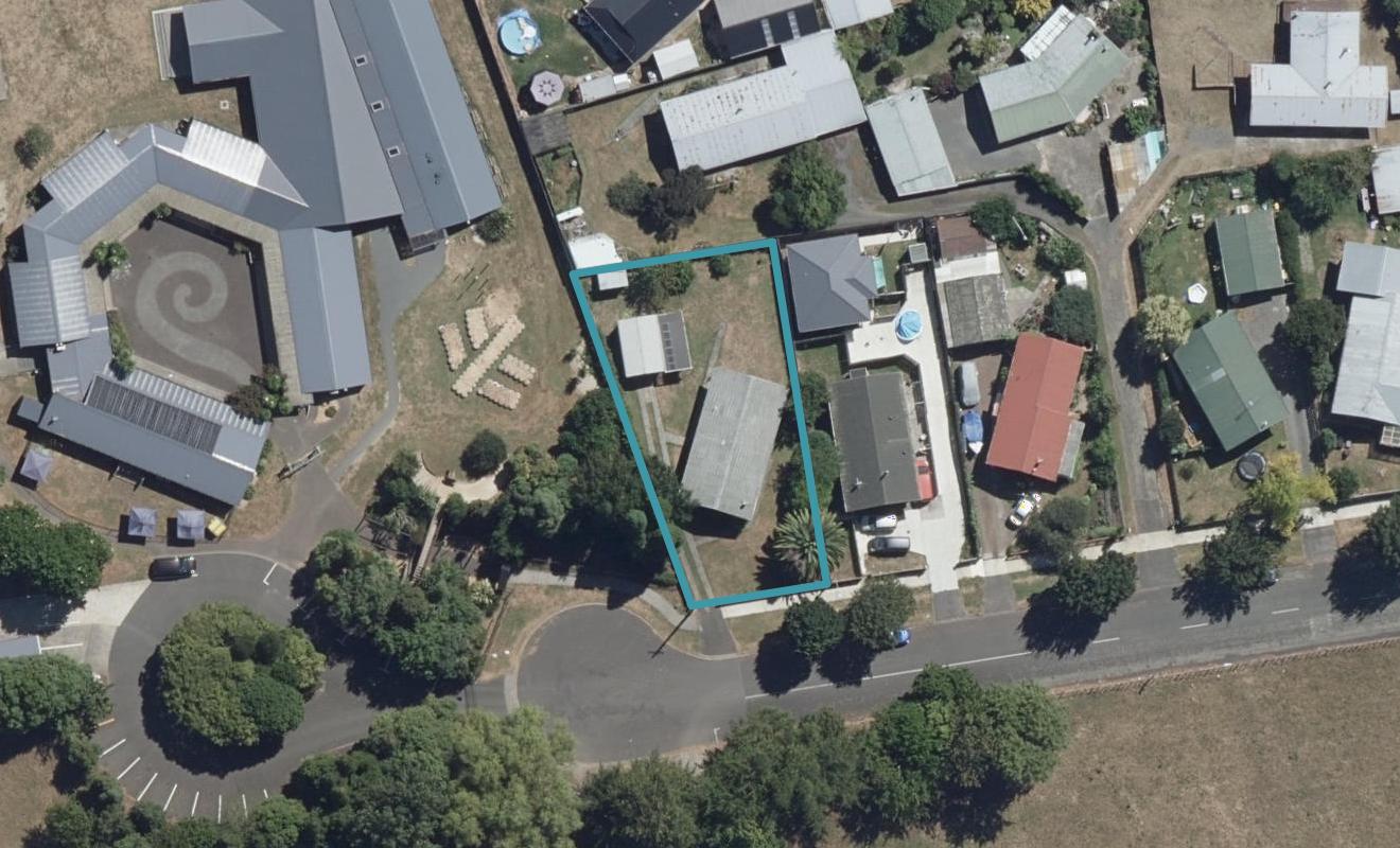 130 Saxbys Road, Deanwell, Hamilton - Carousel 1