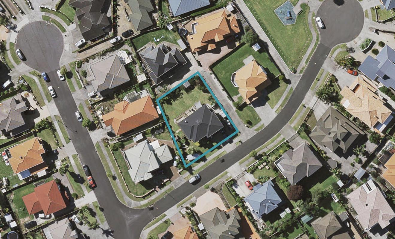 4 Macadamia Close, Goodwood Heights, Auckland - Carousel 1