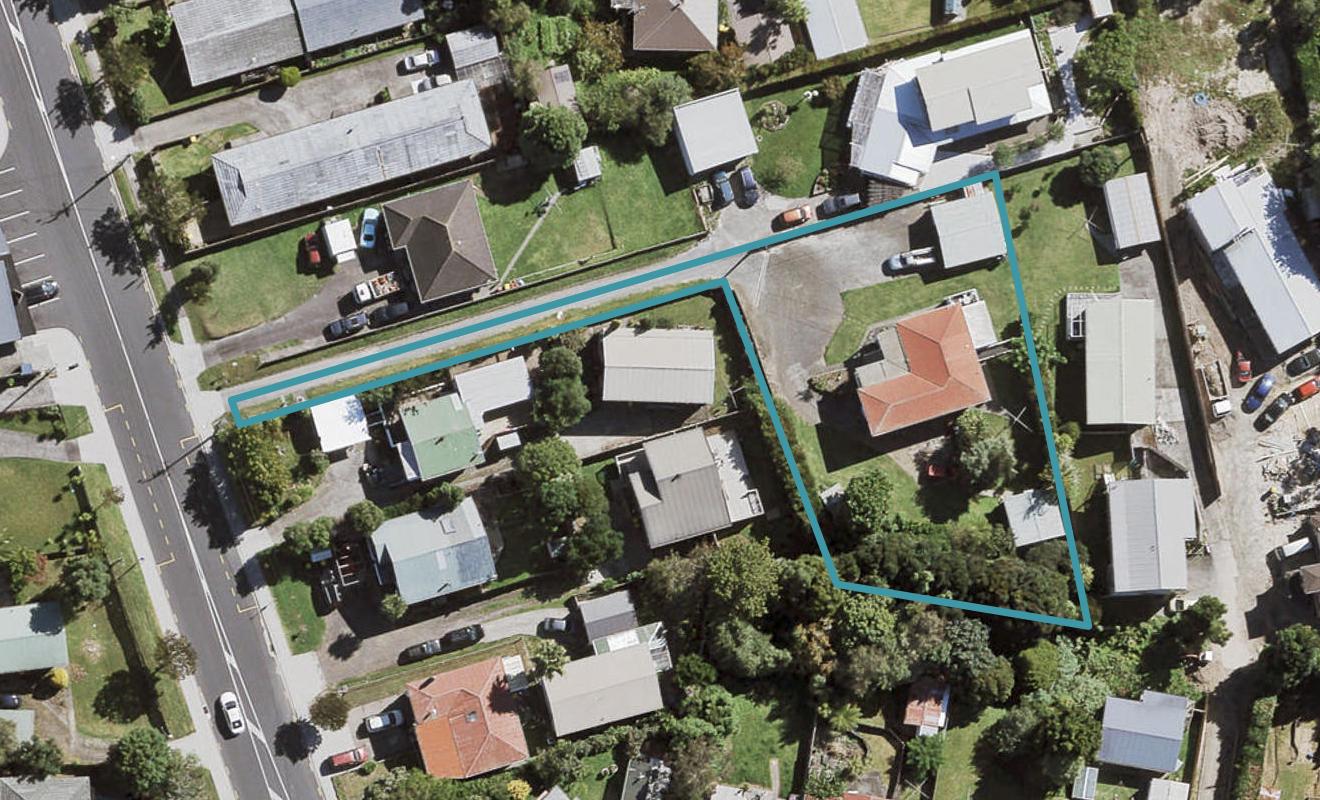 110 View Road, Sunnyvale, Auckland - Carousel 1