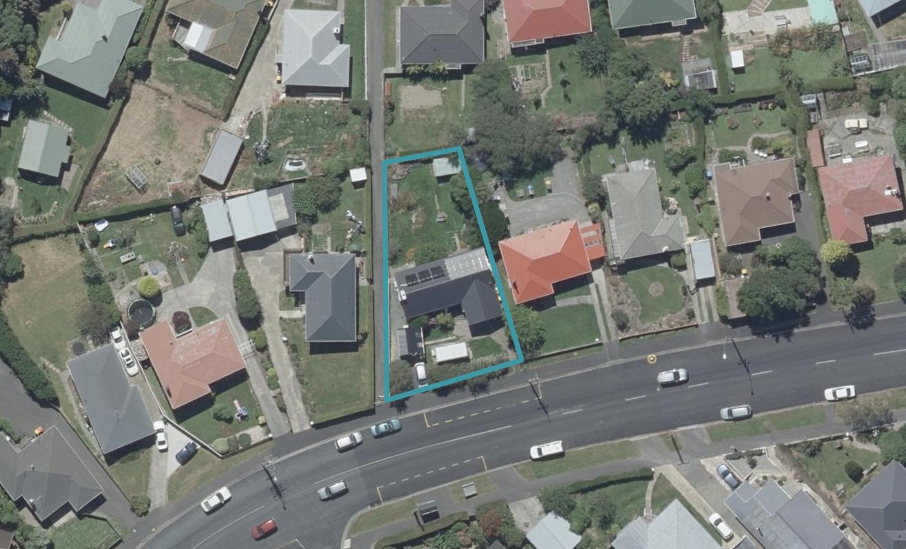 237 Pine Hill Road, Dalmore, Dunedin - Carousel 1