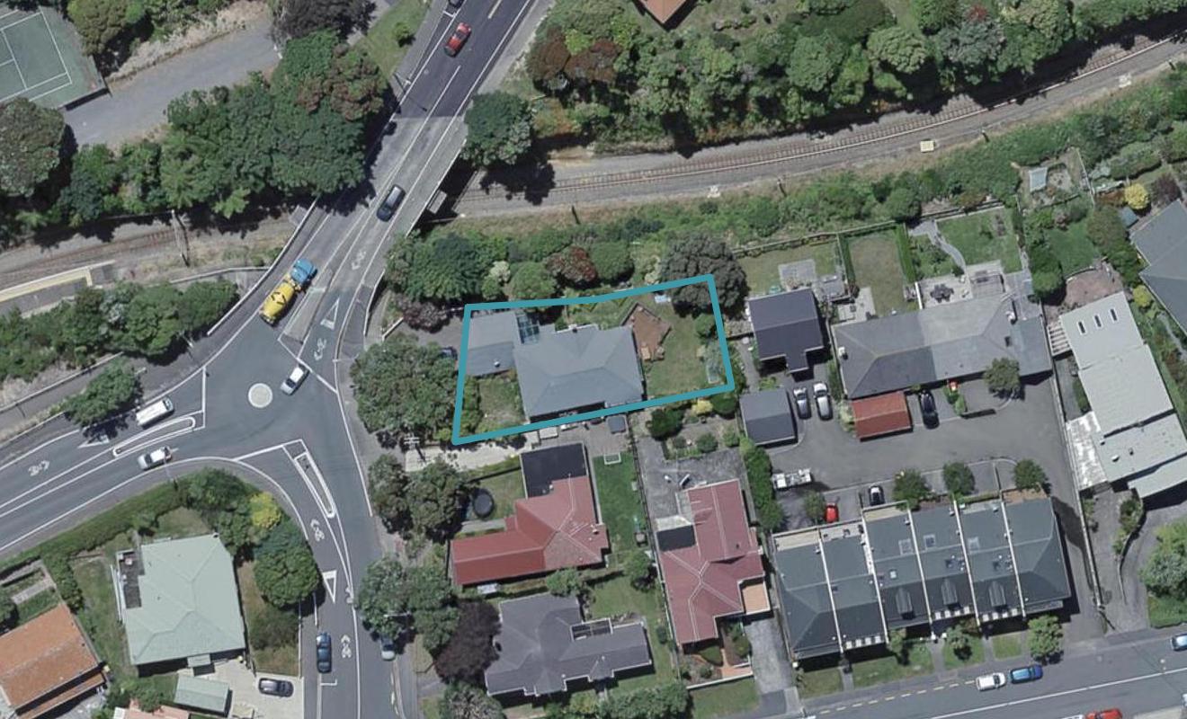 1 Nicholson Road, Khandallah, Wellington - Carousel 1