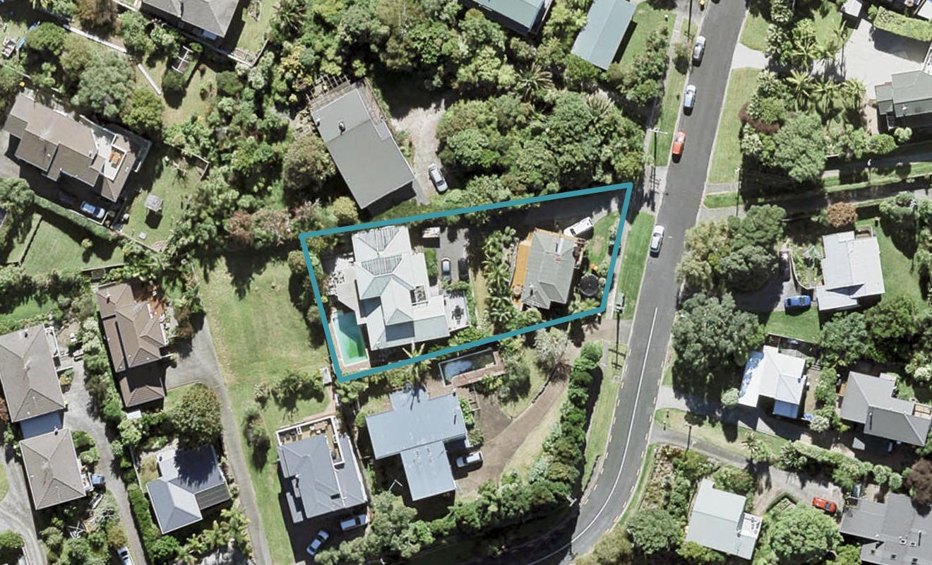 1/76 Hebron Road, Waiake, Auckland - Carousel 1