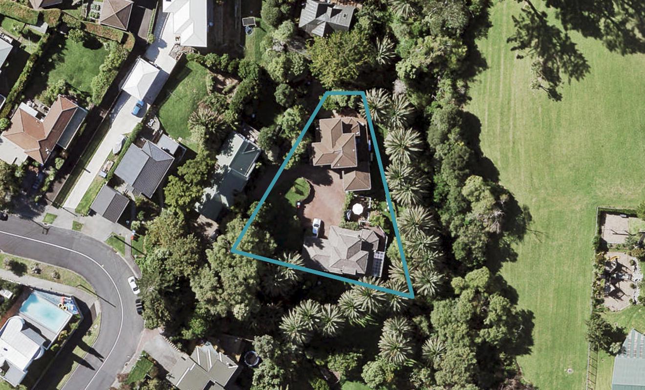 82A Bay Road, Glendowie, Auckland - Carousel 1