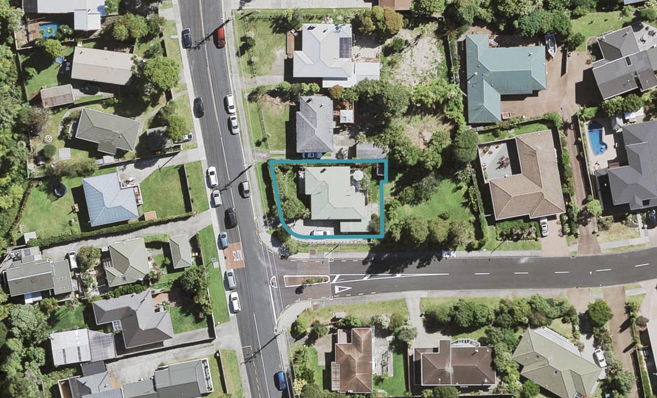 126 Atkinson Road, Titirangi, Auckland - Carousel 1
