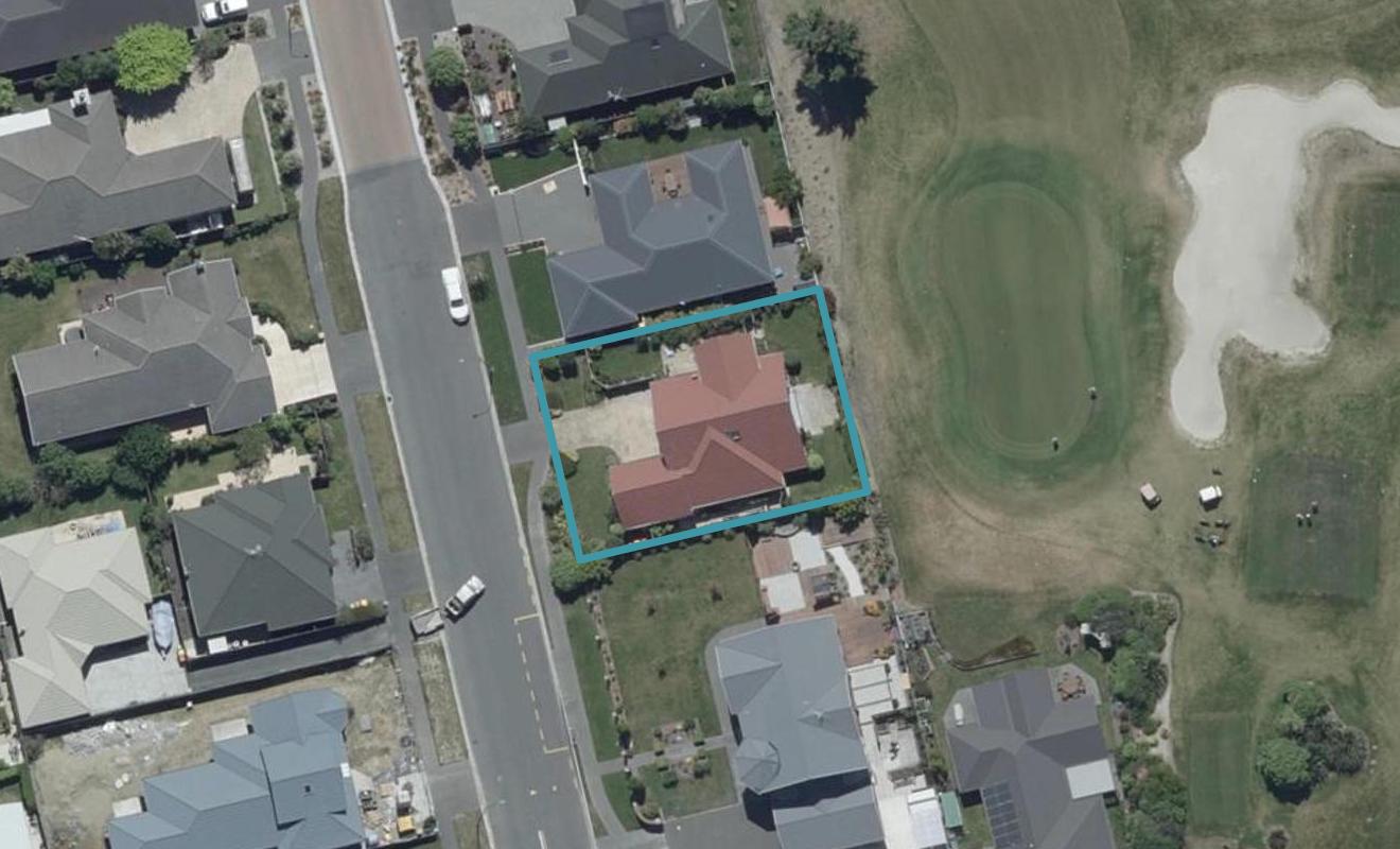526 Bower Avenue, Parklands, Christchurch - Carousel 1