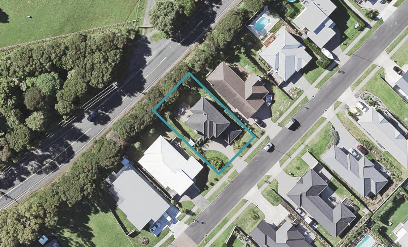 10 Te Puru Drive, Maraetai, Auckland - Carousel 1