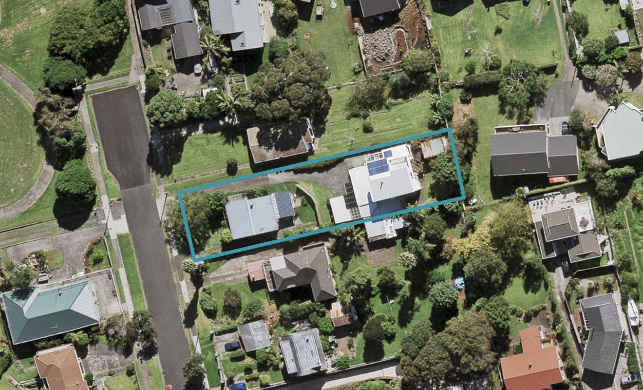 1/3 Scott Avenue, Mangere Bridge, Auckland - Carousel 1