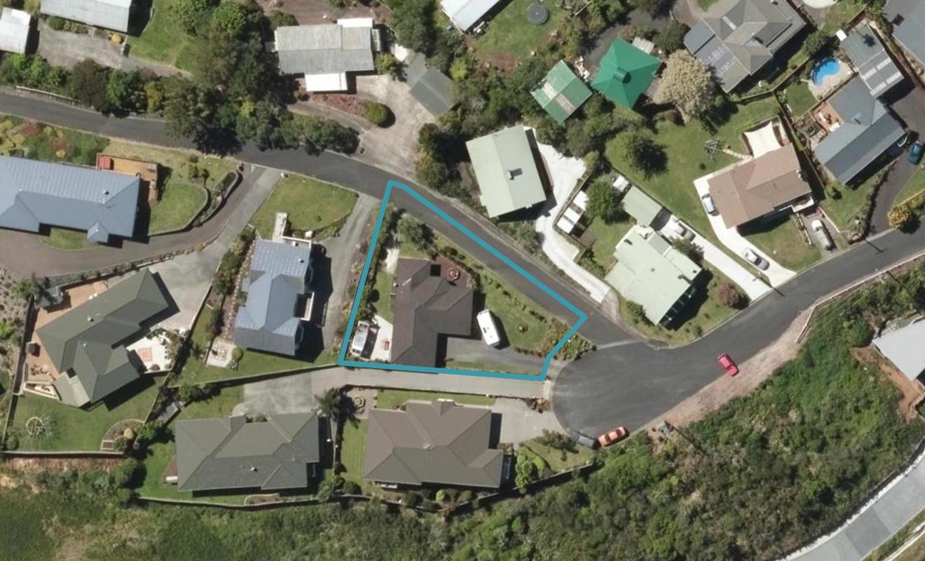 11 Lester Heights Drive, Woodhill, Whangarei - Carousel 1