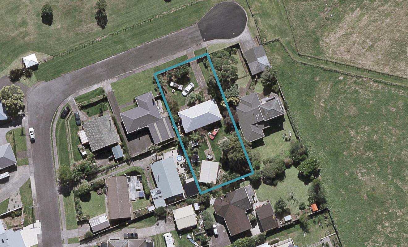 9 Weka Street, Fitzroy, New Plymouth - Carousel 1