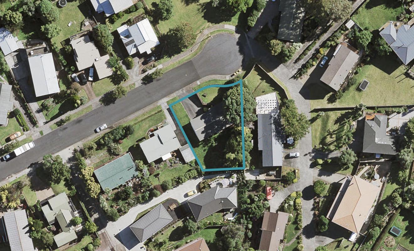 38 Barberton Terrace, Red Hill, Papakura - Carousel 1