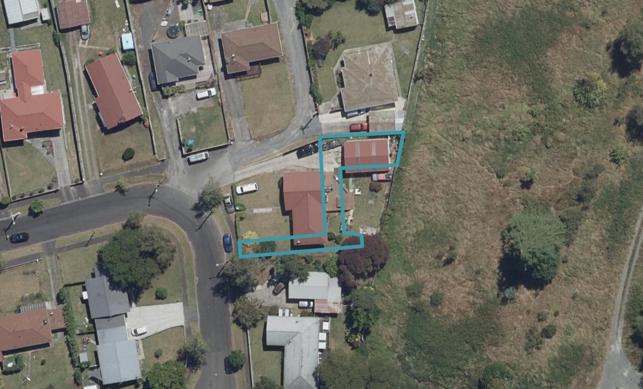 3/15 Mabian Crescent, Deanwell, Hamilton - Carousel 1