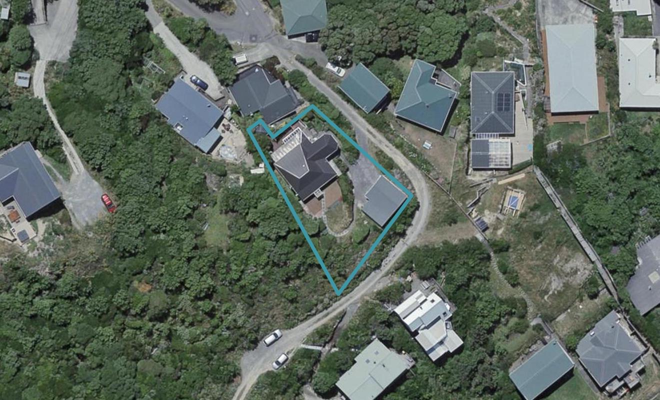 29 Cave Road, Houghton Bay, Wellington - Carousel 1