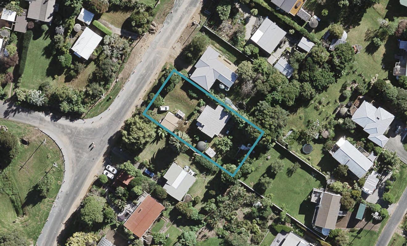 20 Moa Avenue, Oneroa, Waiheke Island - Carousel 1