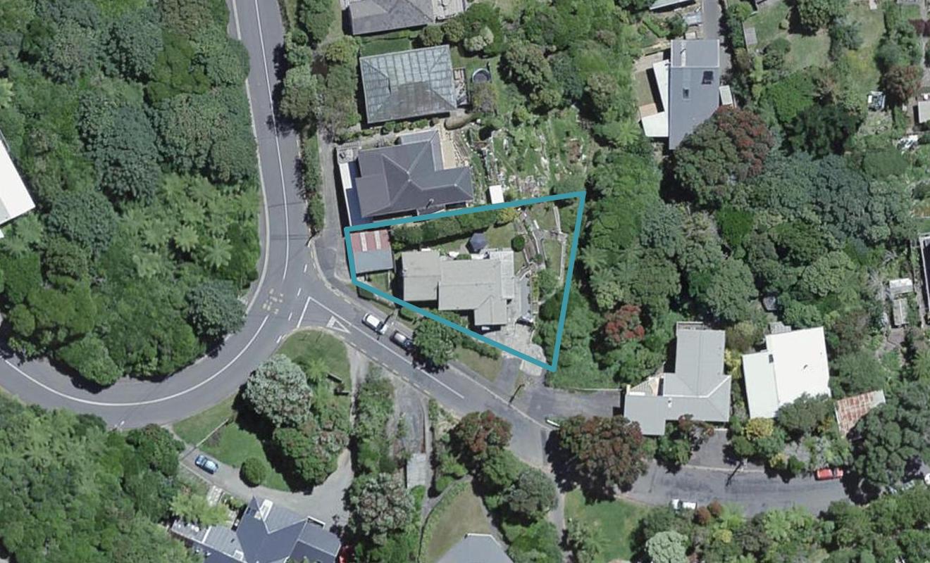 15 Gloucester Street, Wilton, Wellington - Carousel 1