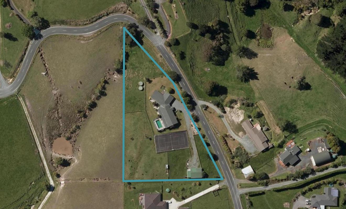 172 Old Parua Bay Road, Whangarei - Carousel 1