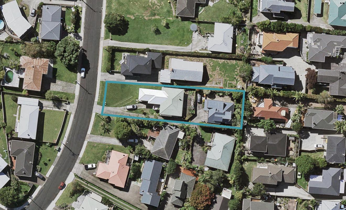 2/33 MERRIEFIELD AVE, Forrest Hill, Auckland - Carousel 1