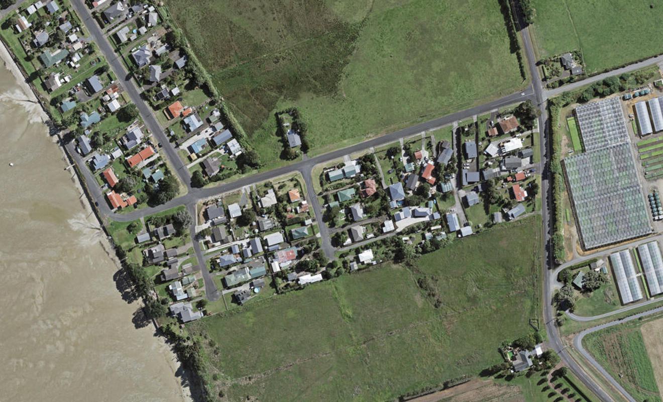 3 Second Avenue, Waiuku - Carousel 1