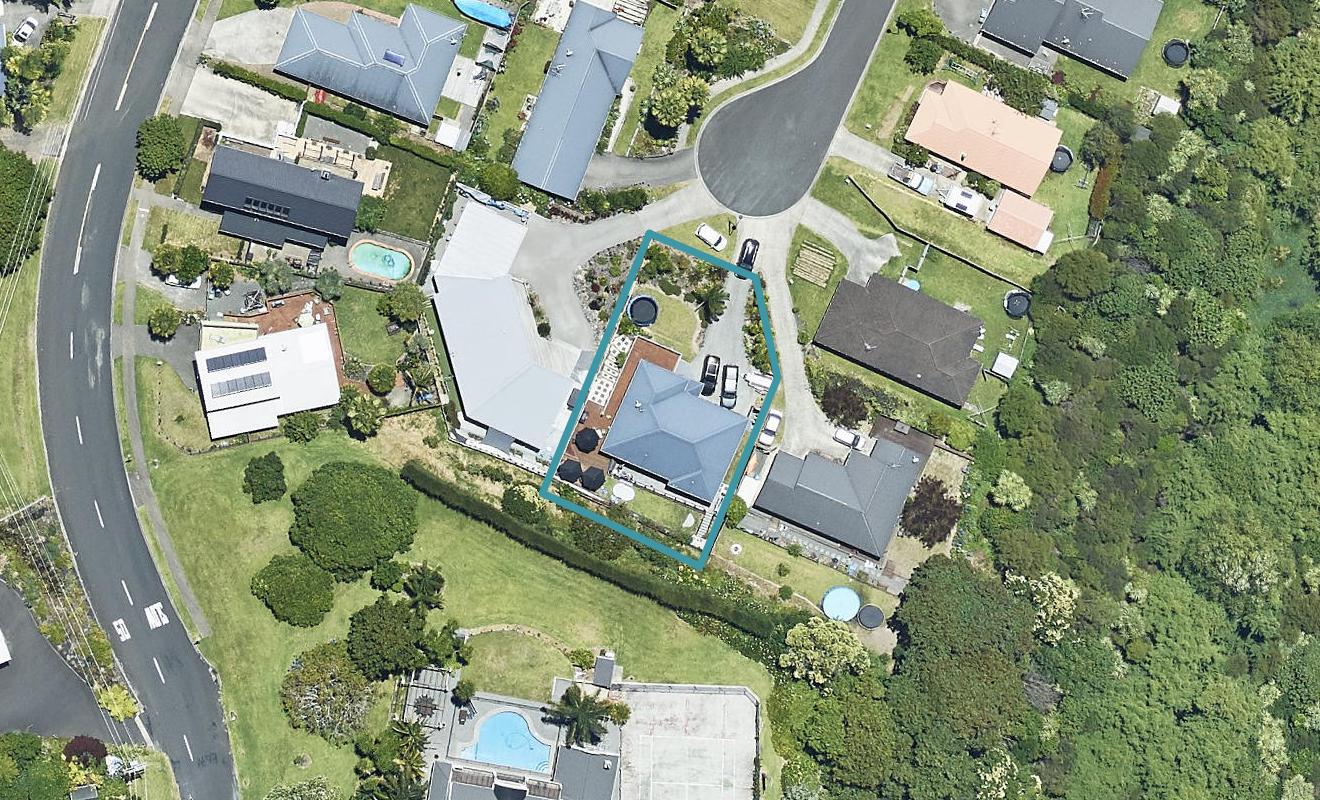 22 Avon Rise, Welcome Bay, Tauranga - Carousel 1