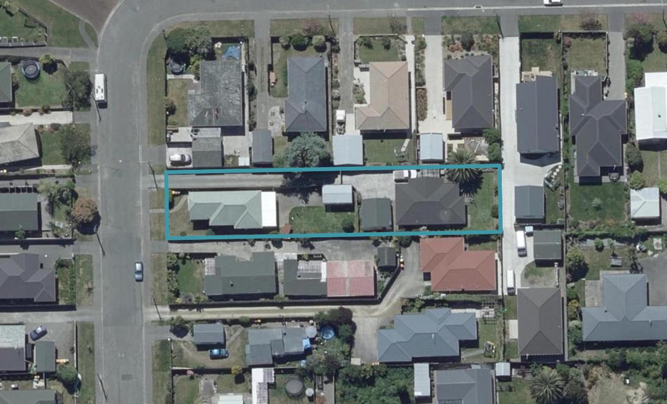 1/10 Badger Street, Parklands, Christchurch - Carousel 1
