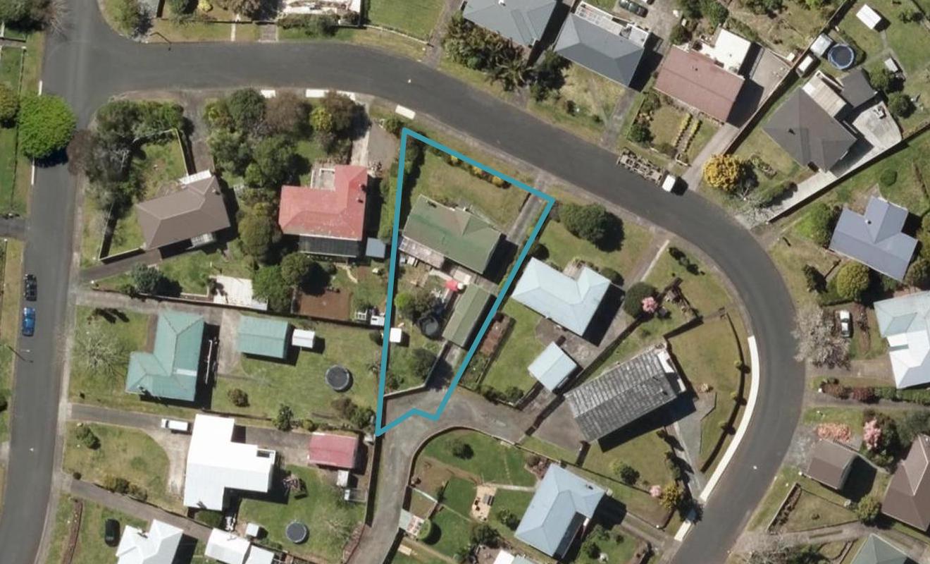 22 Ogle Crescent, Kamo, Whangarei - Carousel 1