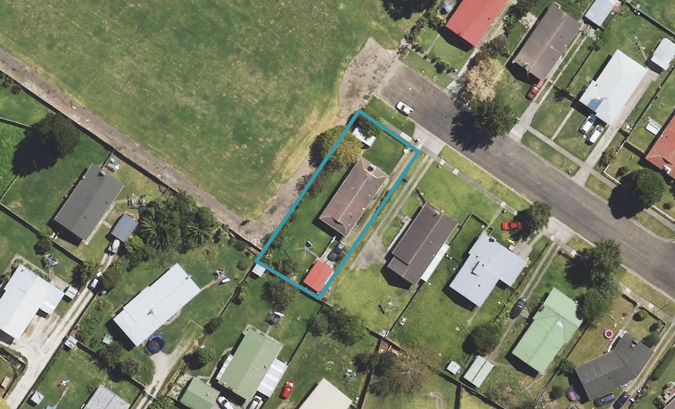 16 Donna Street, Outer Kaiti, Gisborne - Carousel 1
