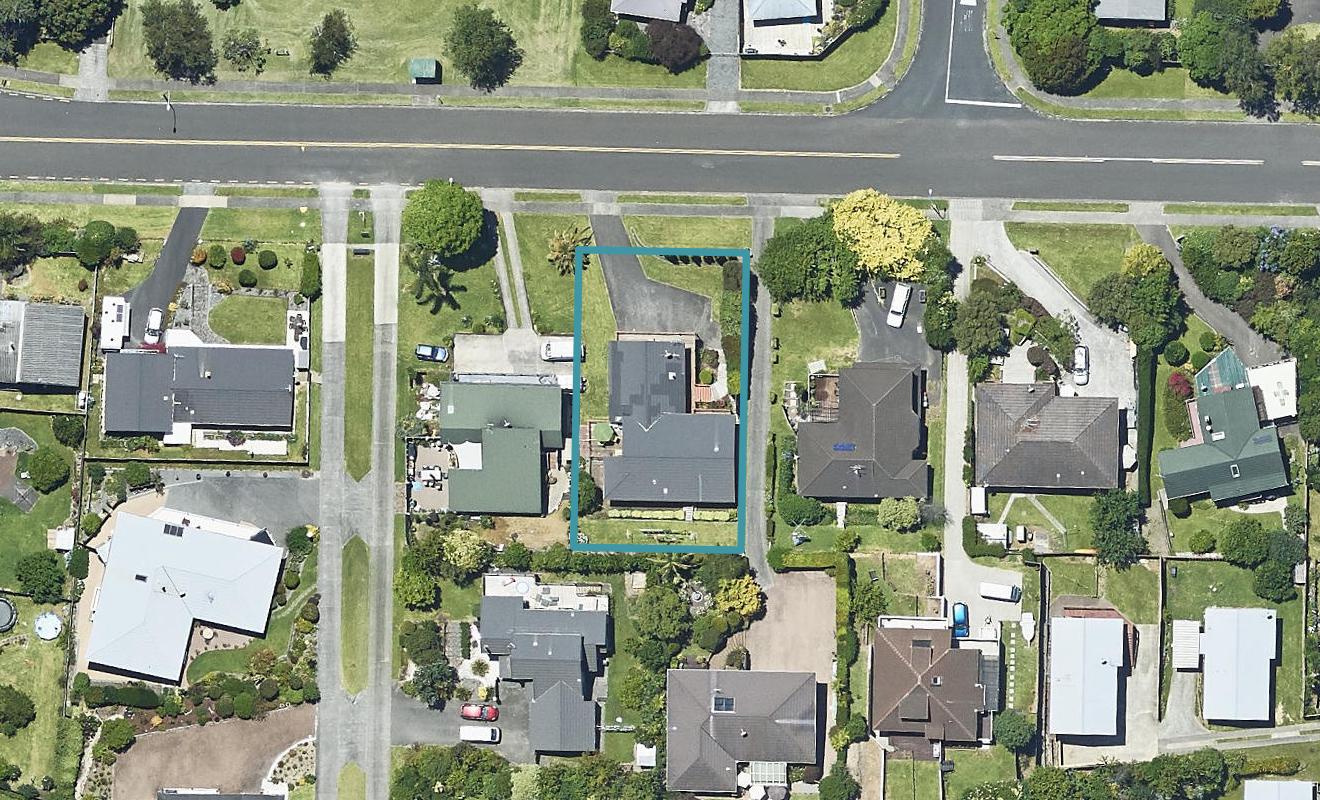 40 James Cook Drive, Welcome Bay, Tauranga - Carousel 1