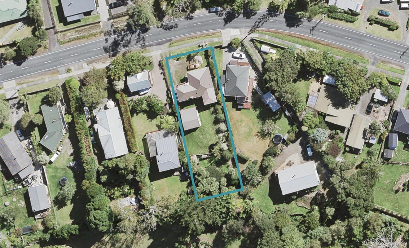 38 Mcentee Road, Waitakere, Auckland - Carousel 1