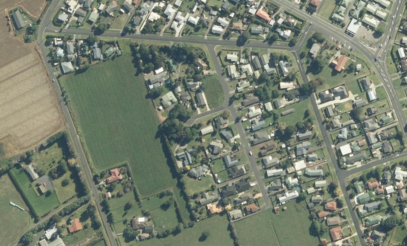 7 Mcevoy Avenue, Tuakau - Carousel 1
