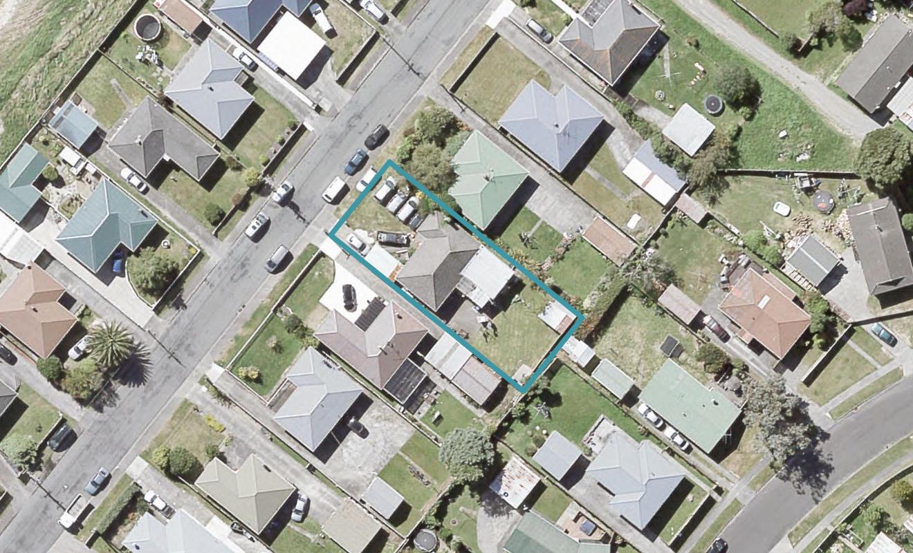 18 Ruthven Road, Wainuiomata, Lower Hutt - Carousel 1
