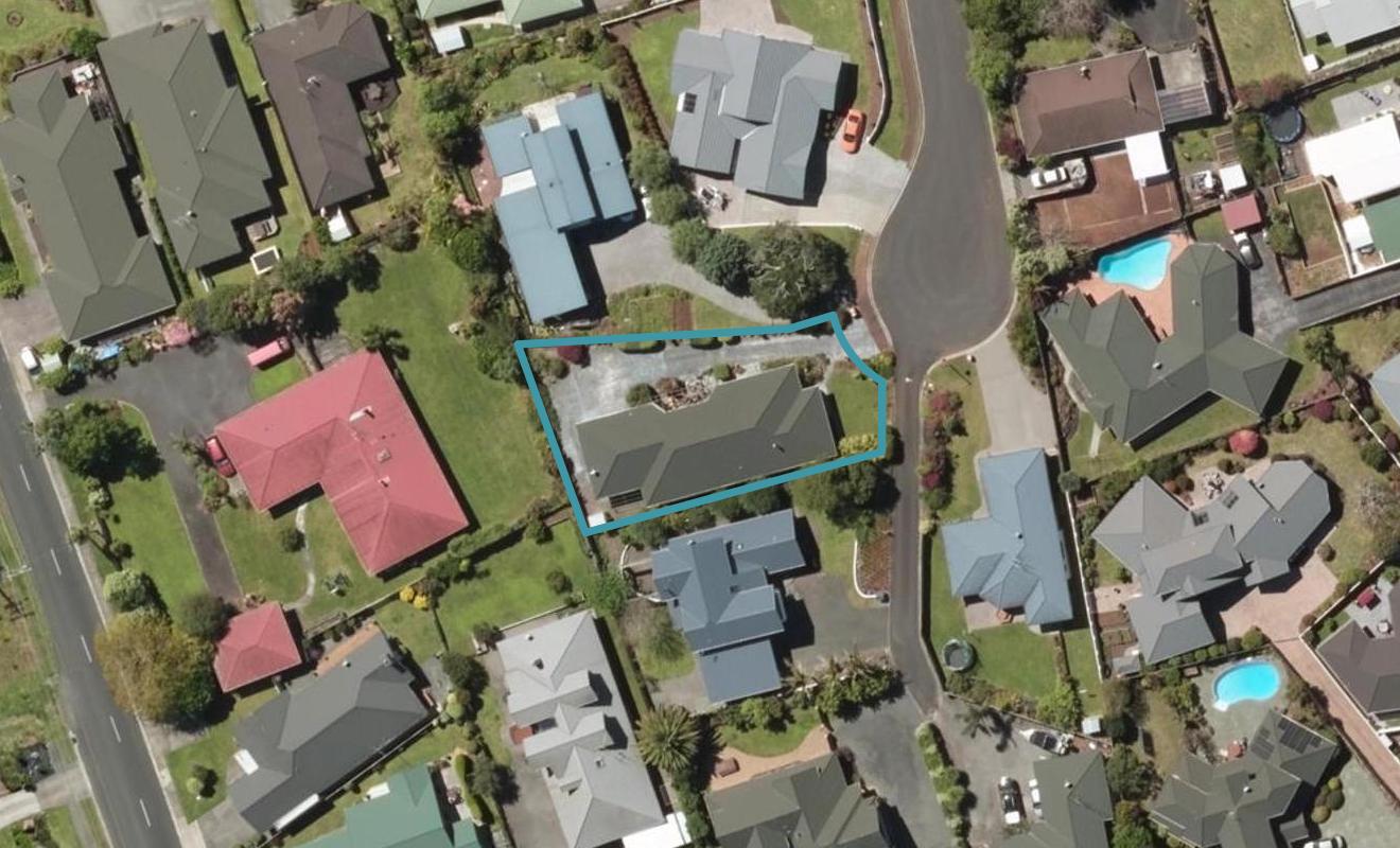 8 Scarborough Lane, Kamo, Whangarei - Carousel 1