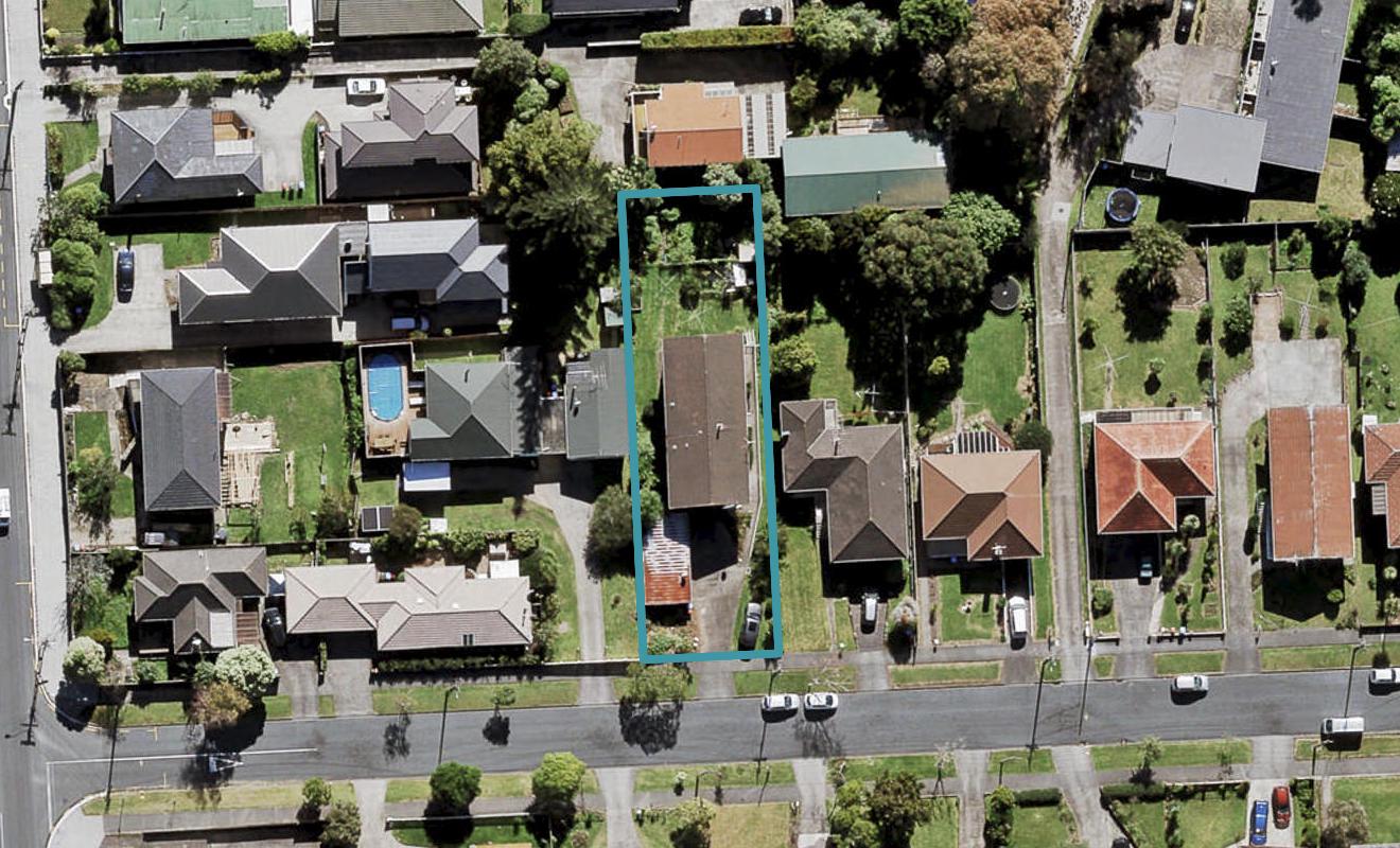 3/4 Maclaurin Street, Blockhouse Bay, Auckland - Carousel 1