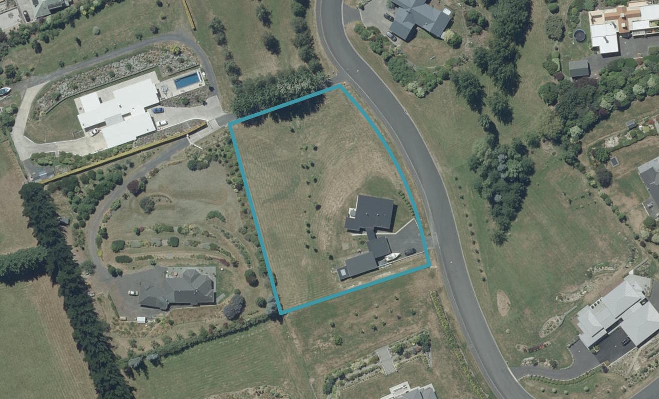 17 Fairmile Drive, Kinmont Park, Mosgiel - Carousel 1