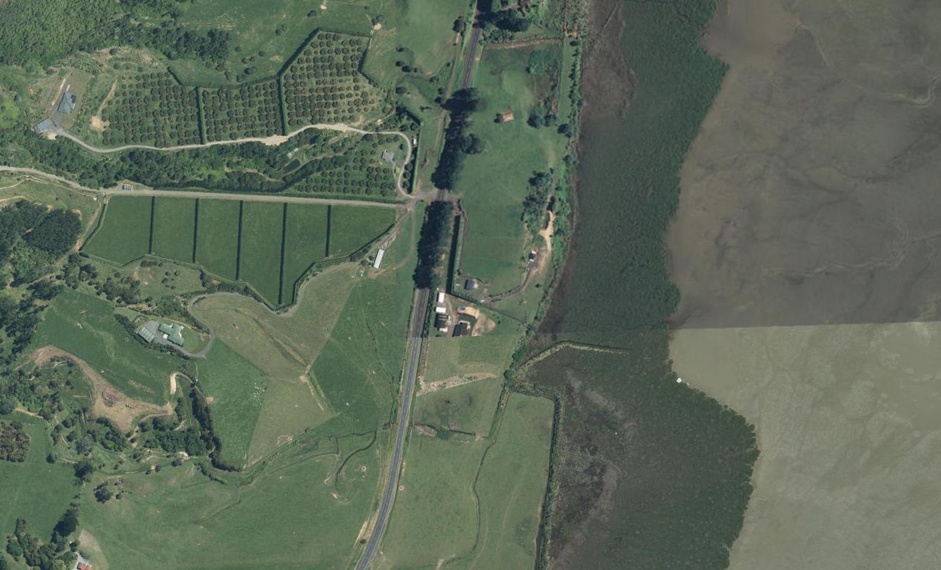 1030B State Highway 2, Tanners Point, Katikati - Carousel 1