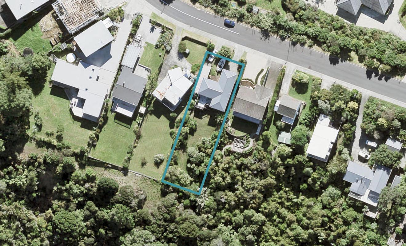 33 Roberts Road, Matakatia, Whangaparaoa - Carousel 1