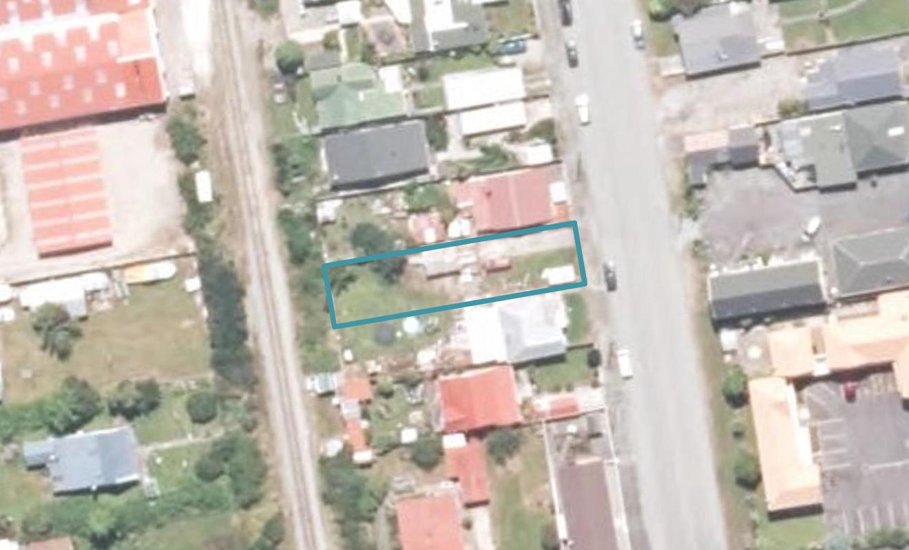 32 Adderley Street, Westport, Westport - Carousel 1