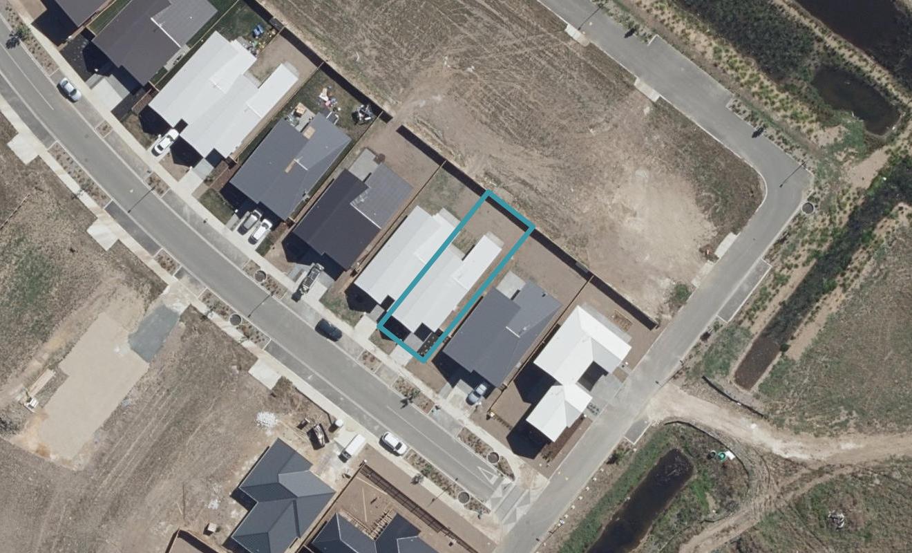2/11 Mana Drive, Baverstock, Hamilton - Carousel 1