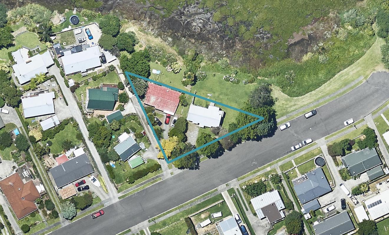 89B Esmeralda Street, Welcome Bay, Tauranga - Carousel 1