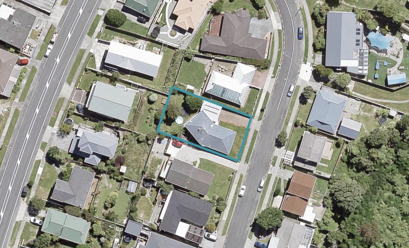 31 Taieri Crescent, Kelson, Lower Hutt - Carousel 1