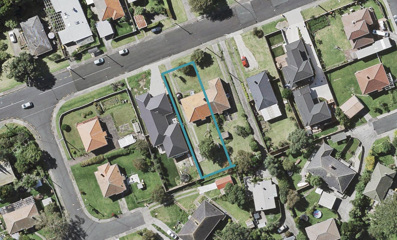 20 Bardia Street, Belmont, Auckland - Carousel 1