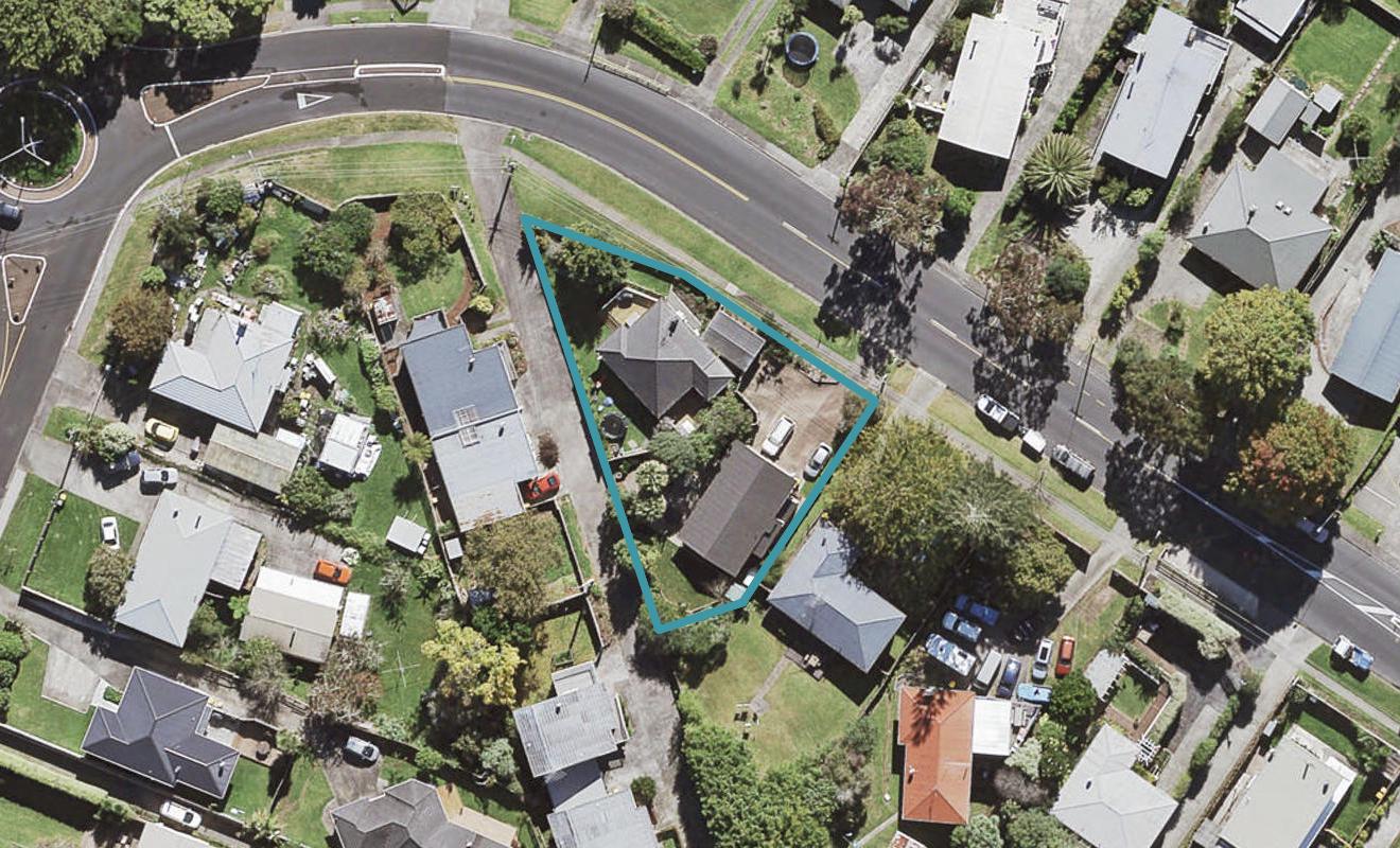 1/65 Eskdale Road, Birkdale, Auckland - Carousel 1