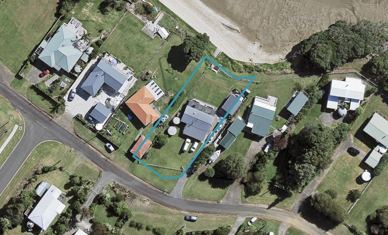 22 Sergeant Road, Waiuku - Carousel 1