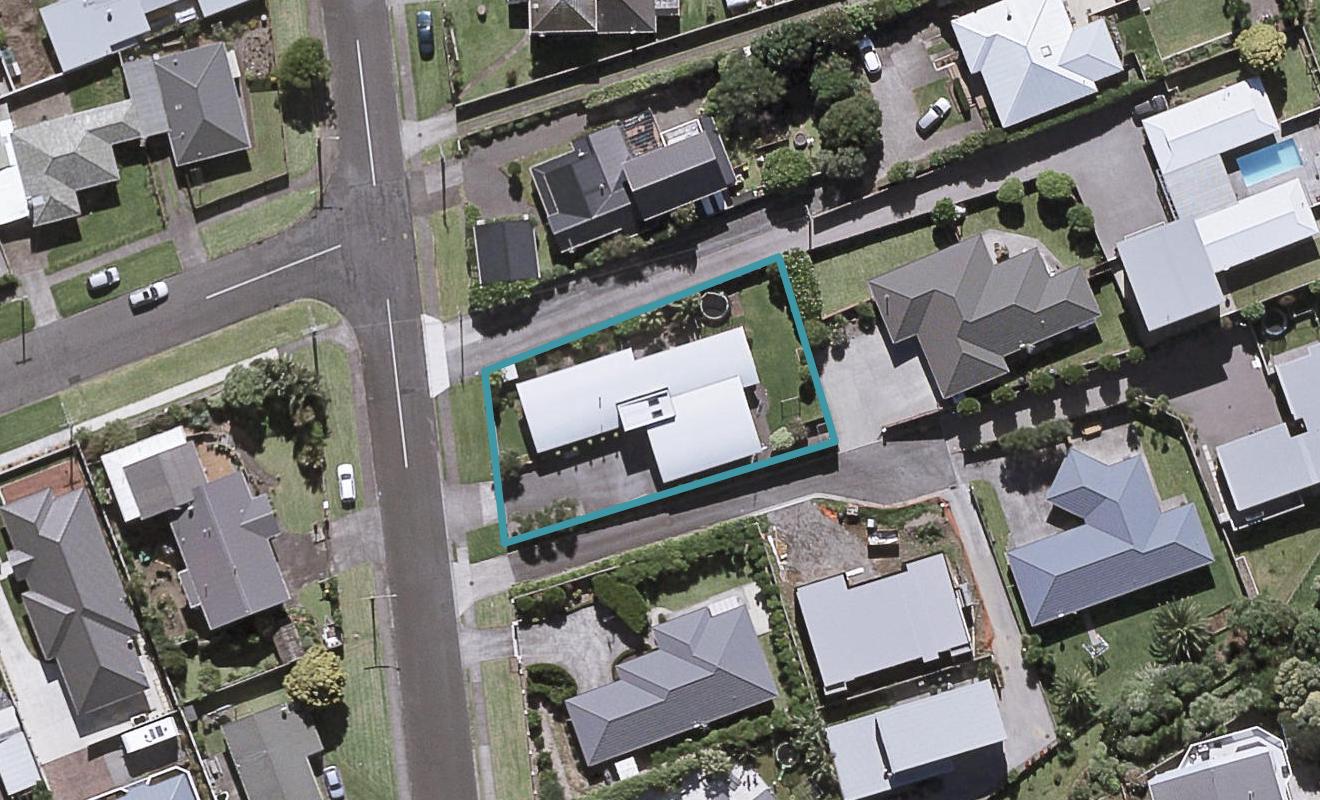 15 Fitzroy Road, Fitzroy, New Plymouth - Carousel 1