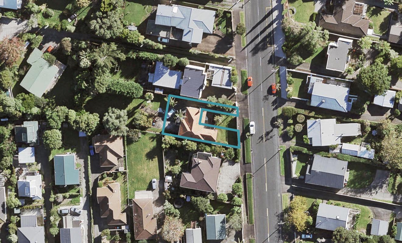 2/75 Bollard Avenue, New Windsor, Auckland - Carousel 1