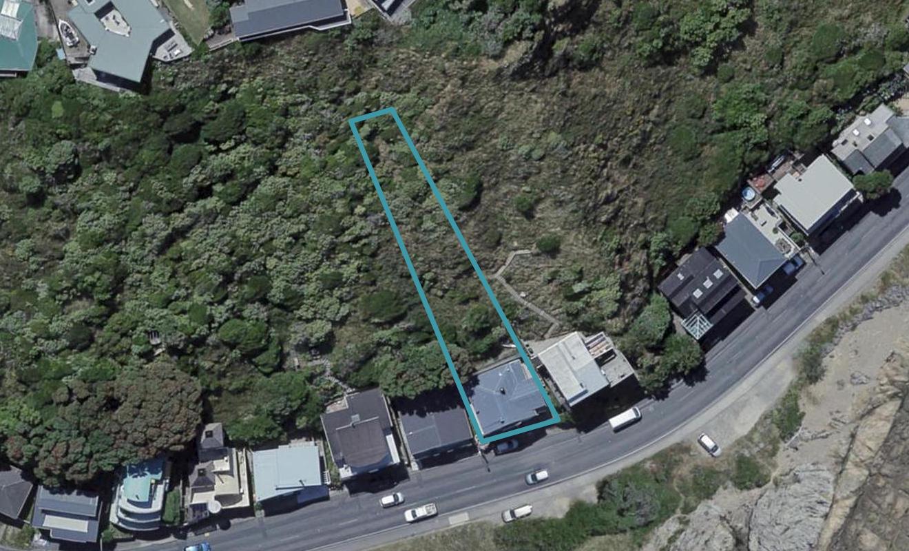 156 The Esplanade, Island Bay, Wellington - Carousel 1