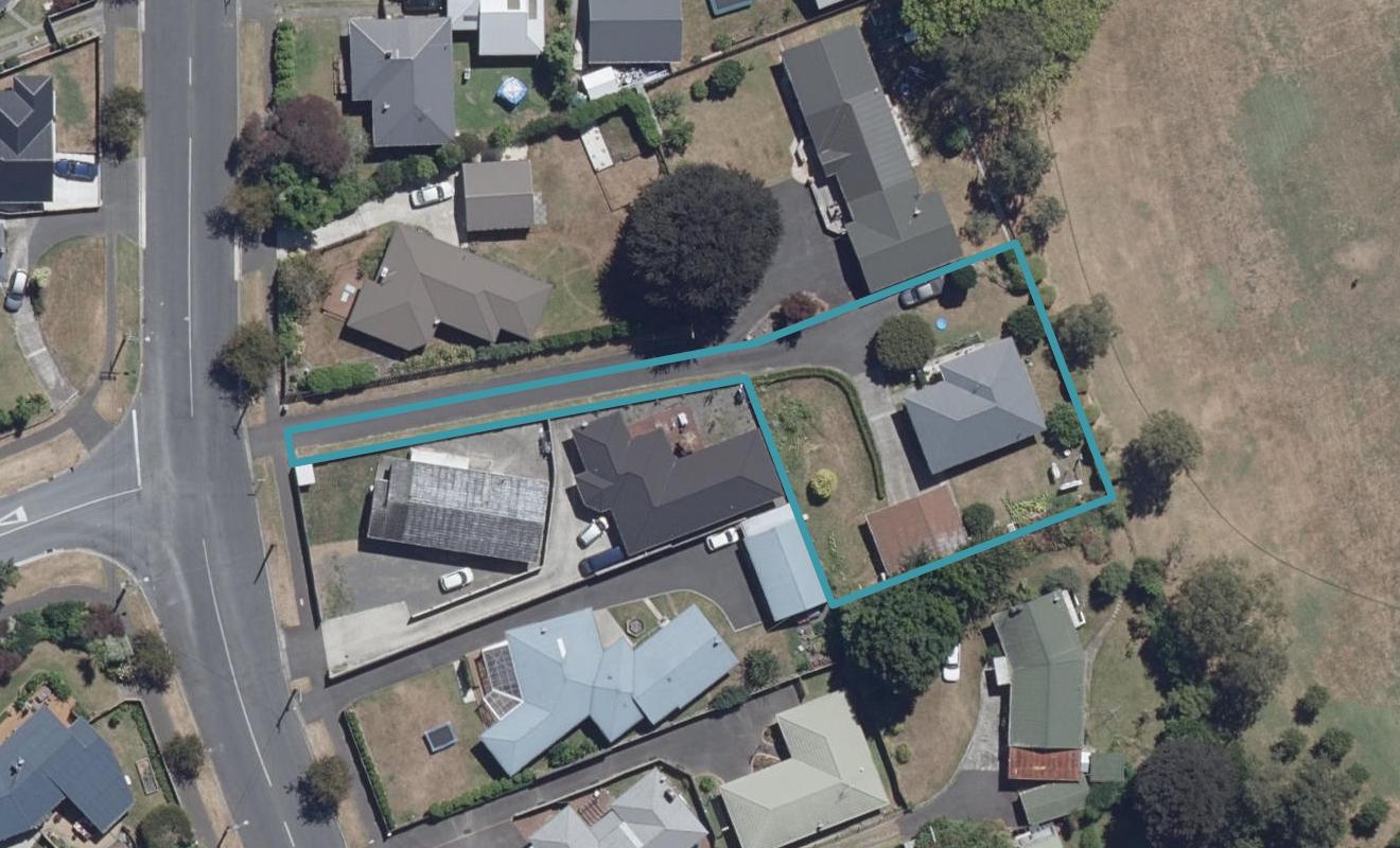 12 Morris Road, Hillcrest, Hamilton - Carousel 1