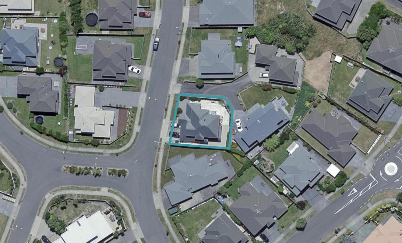 6 Cheetwood Street, Churton Park, Wellington - Carousel 1
