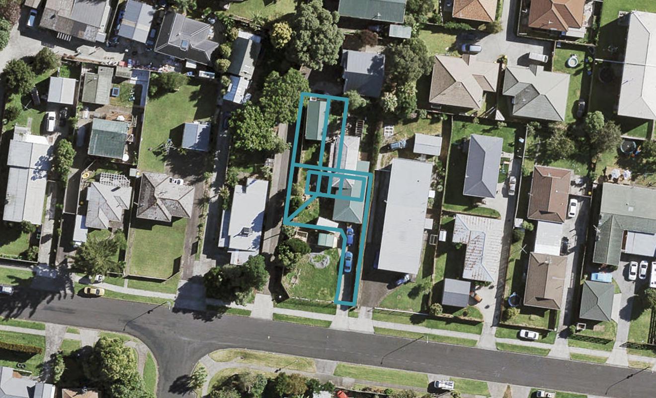 34E Blanes Road, Weymouth, Auckland - Carousel 1