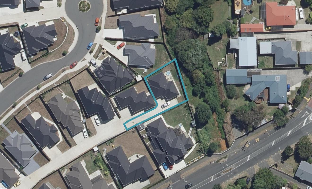 4 Stan Heather Drive, Glenview, Hamilton - Carousel 1