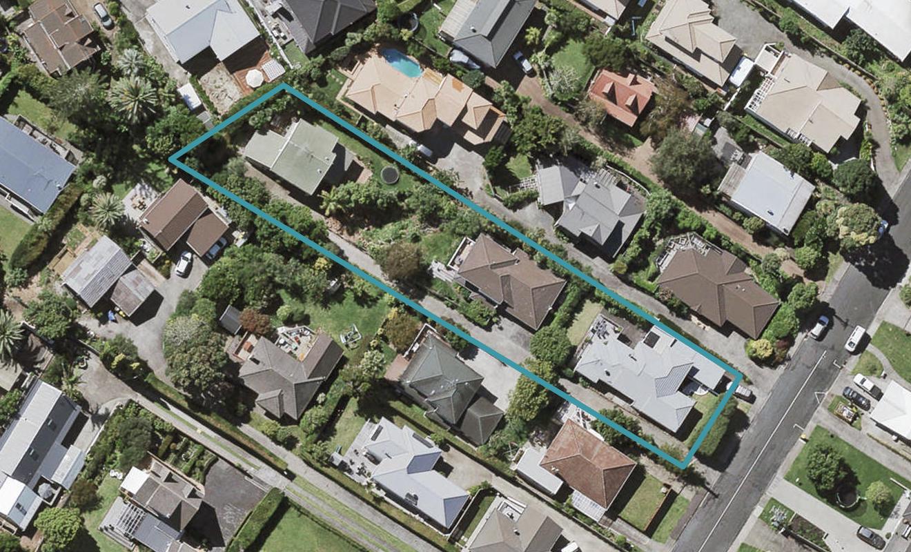 1/15 Norman Road, Hauraki, Auckland - Carousel 1